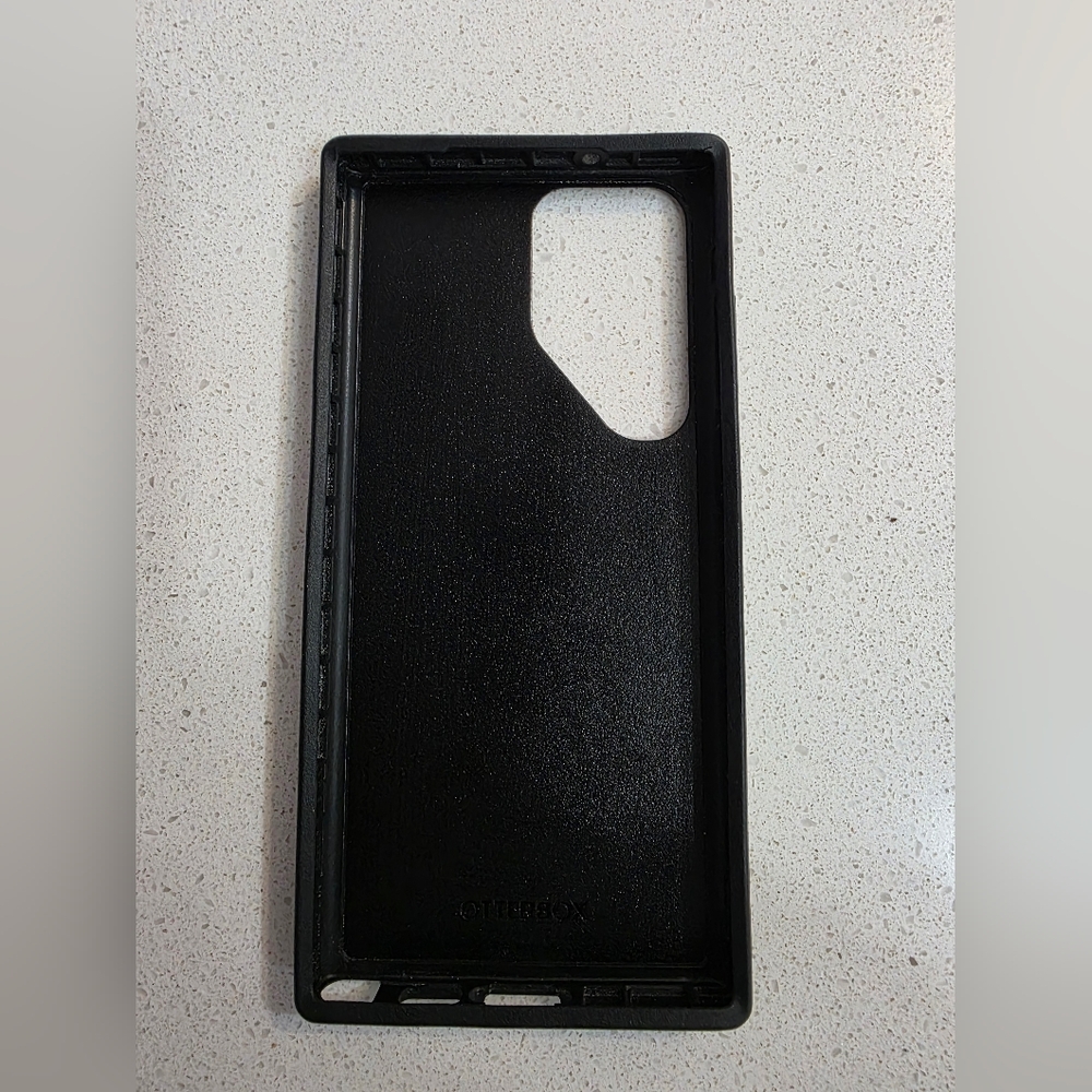 OtterBox Midnight Black Phone Case